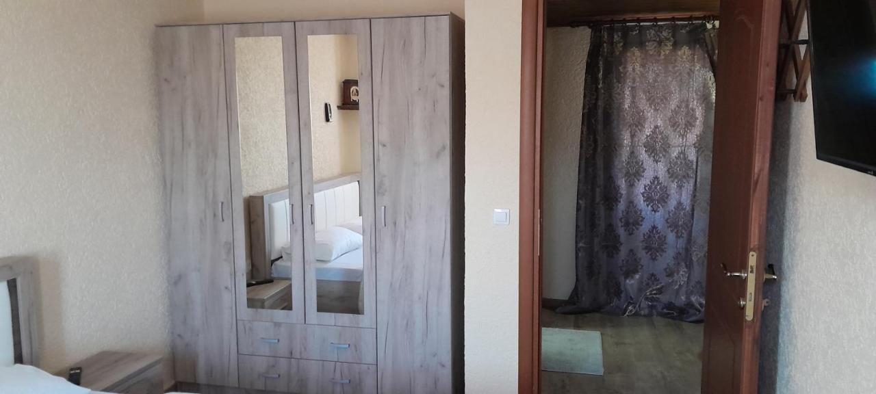 Artemis Home Pétra Екстериор снимка